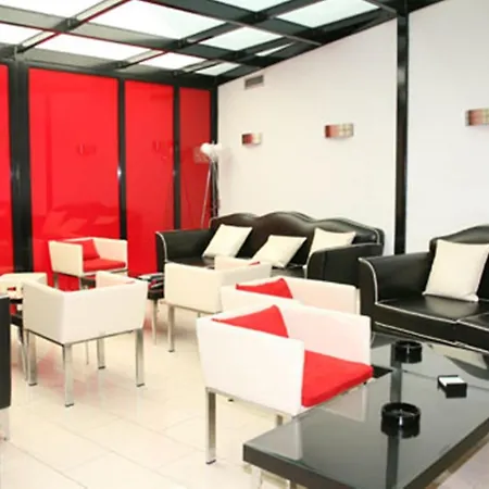 Hotel Astron 2*