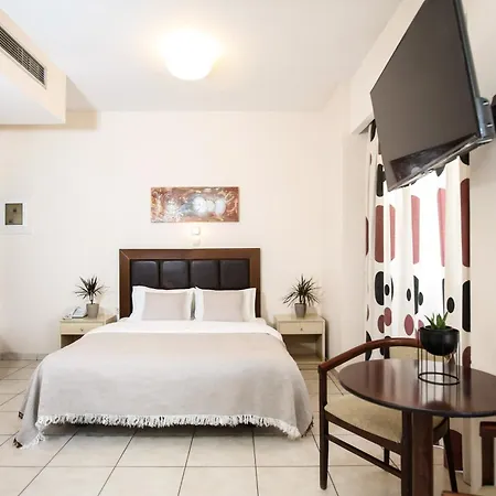 Astron Hotel