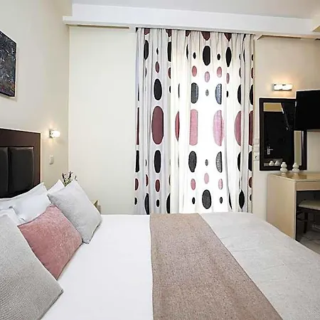 Hotel Astron 2*