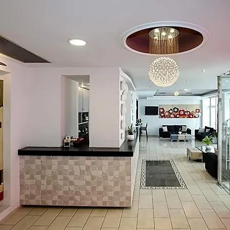 Hotel Astron